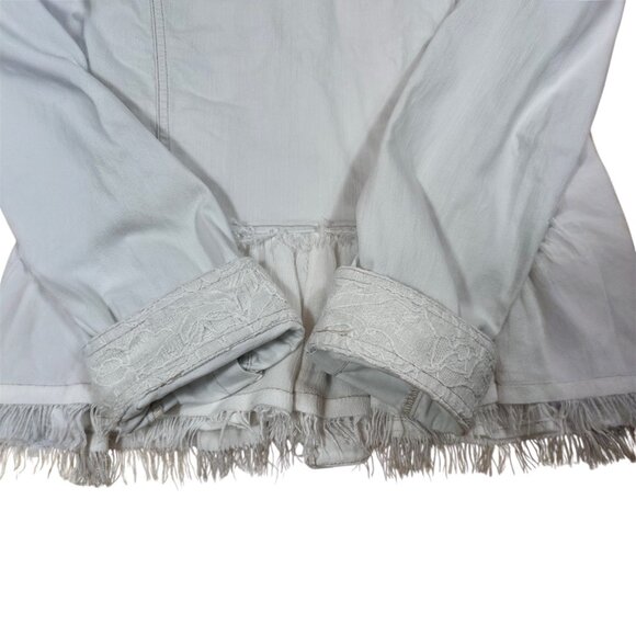 Chico’s White Lace Ruffle Hem Jean Jacket Size 1 Small Button Up - Picture 7 of 9